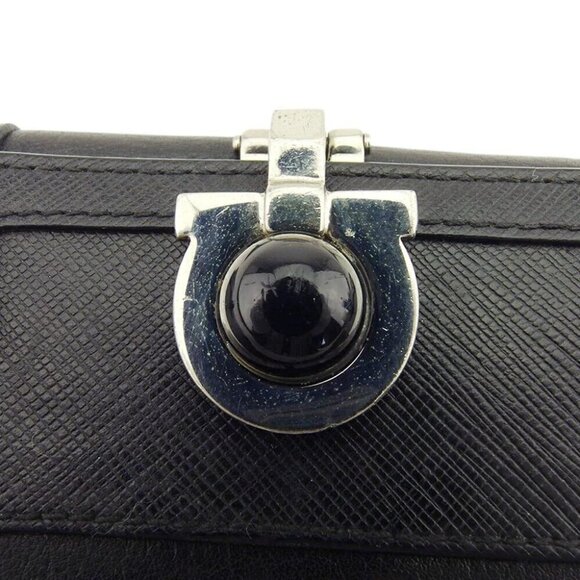 Salvatore Ferragamo Key Case Ganchini Leather Authentic USED - Picture 7 of 10